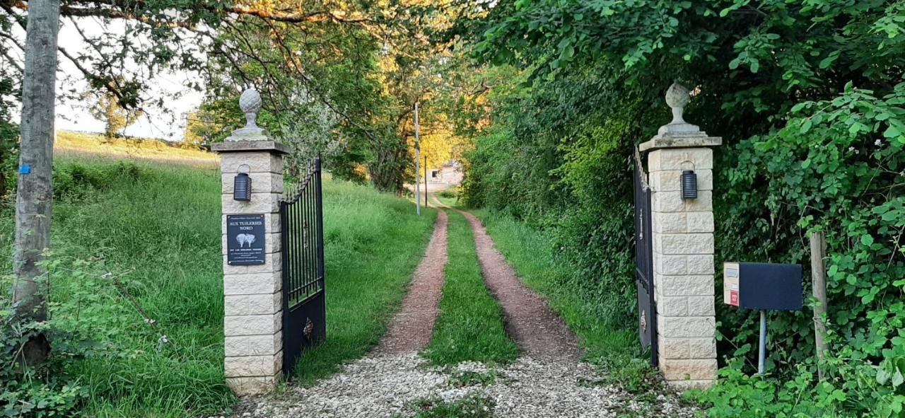 Aux Tuileries Nord B&B Créon エクステリア 写真