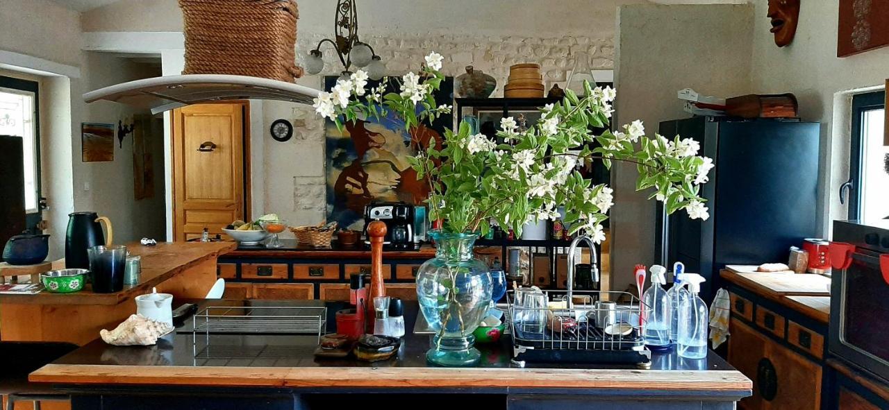 Aux Tuileries Nord B&B Créon エクステリア 写真